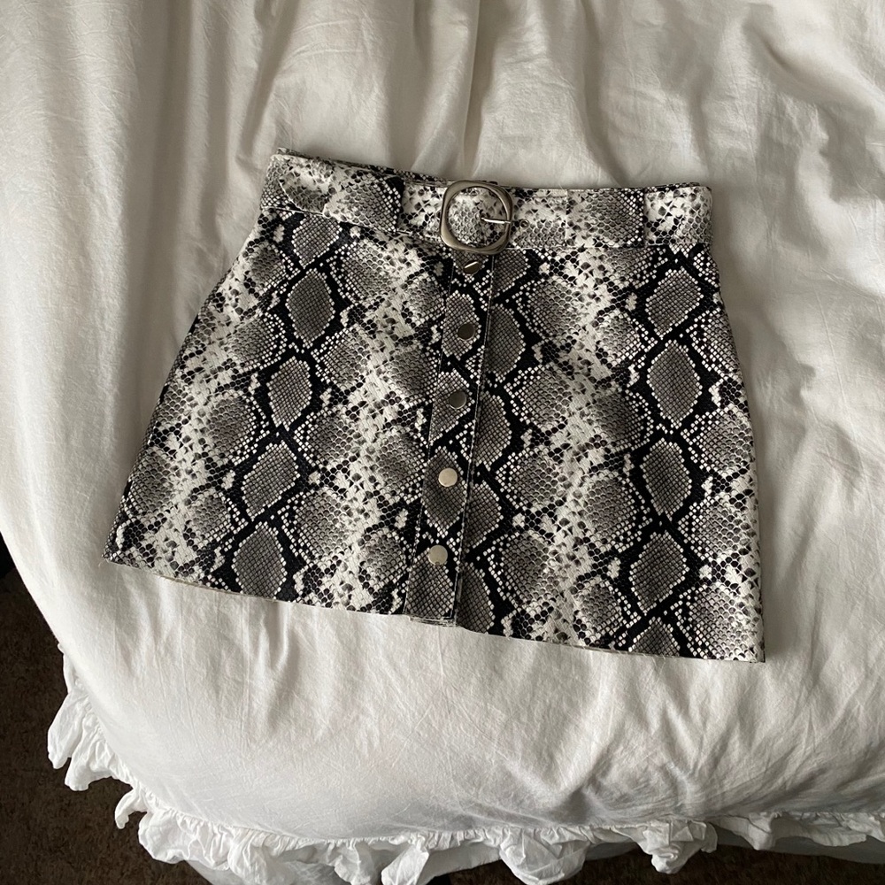 nasty gal snakeskin skirt